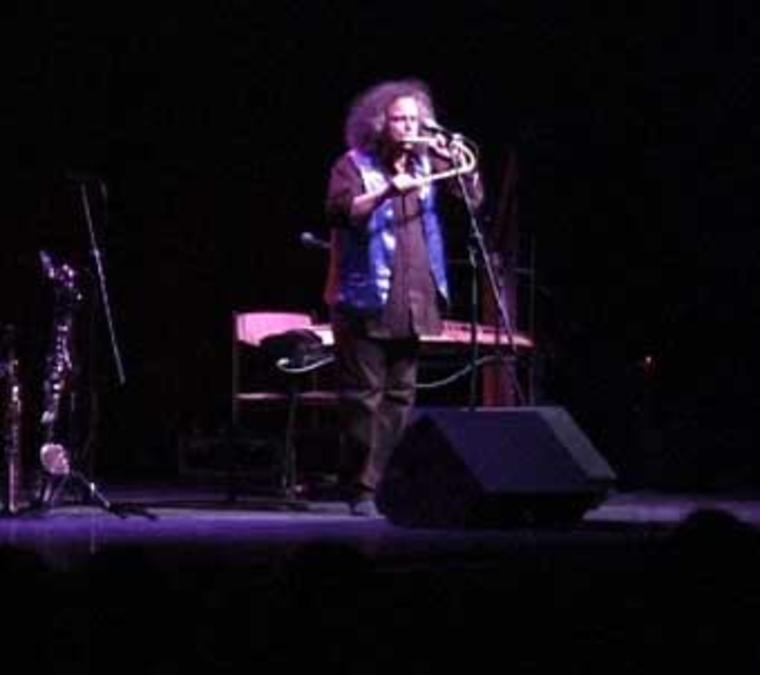 AV on overtone flute